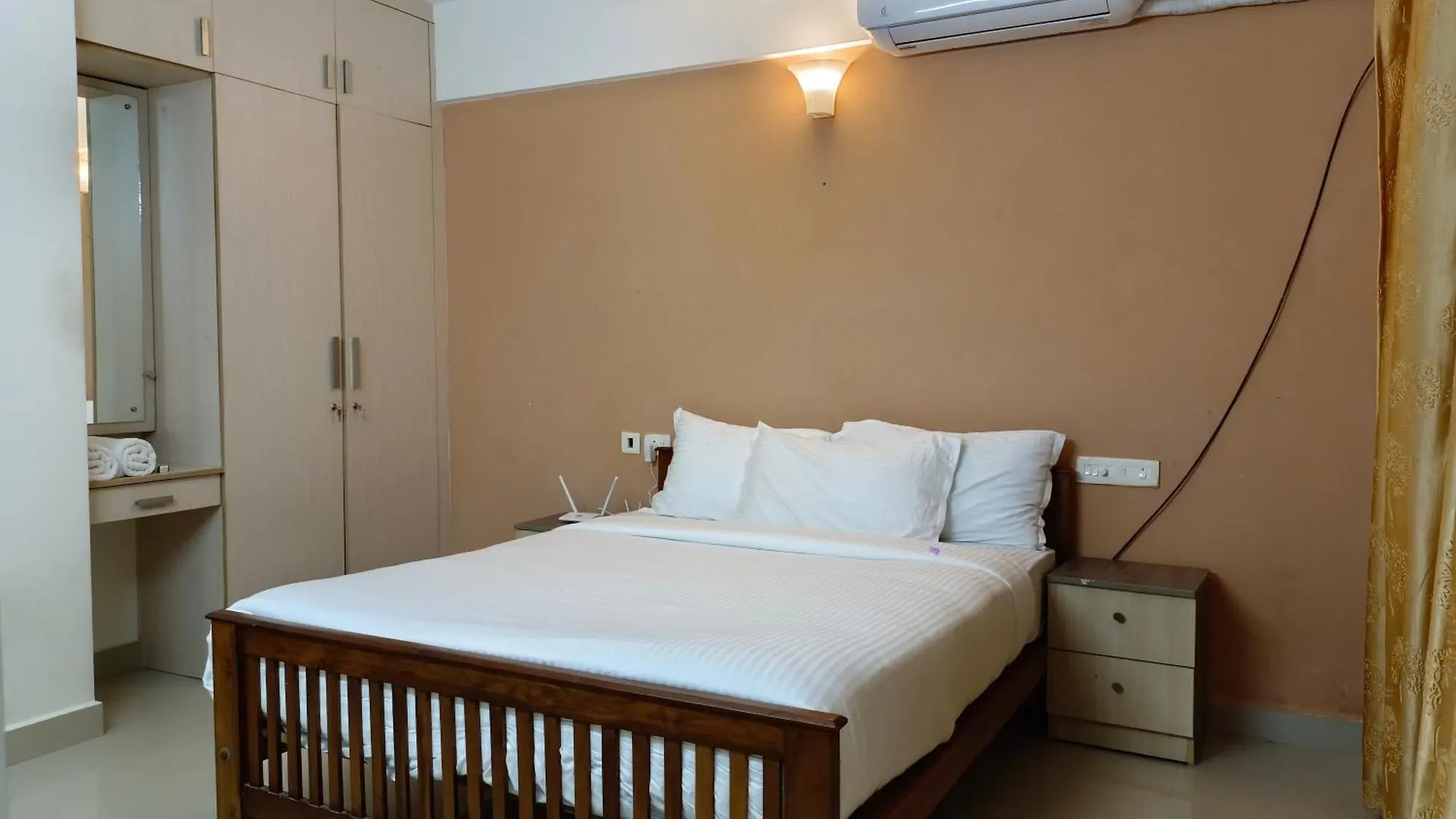 Vvp Service Apartment Kochi